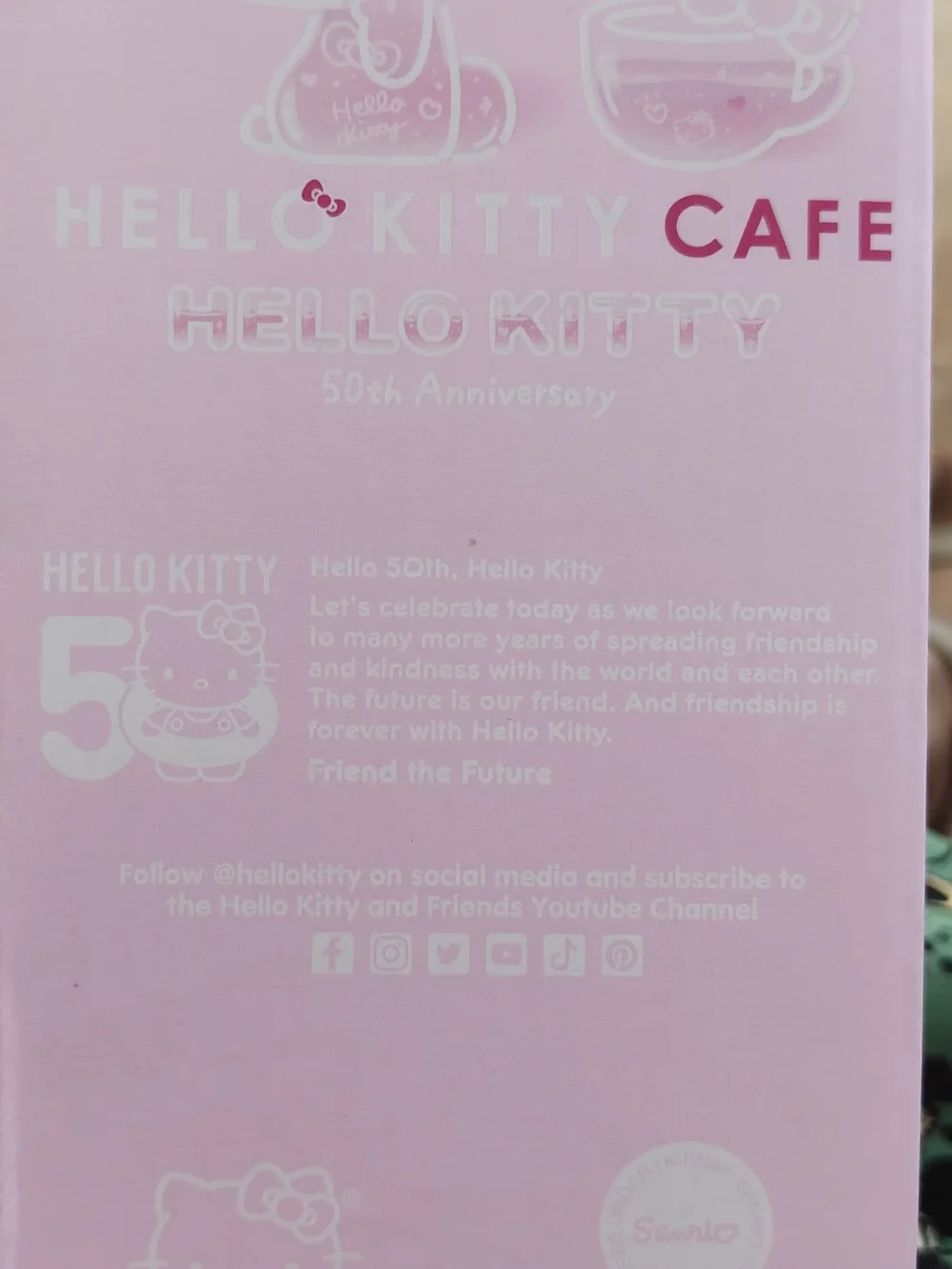NWT Hello Kitty GLASS Tumbler with Pink Straw Topper